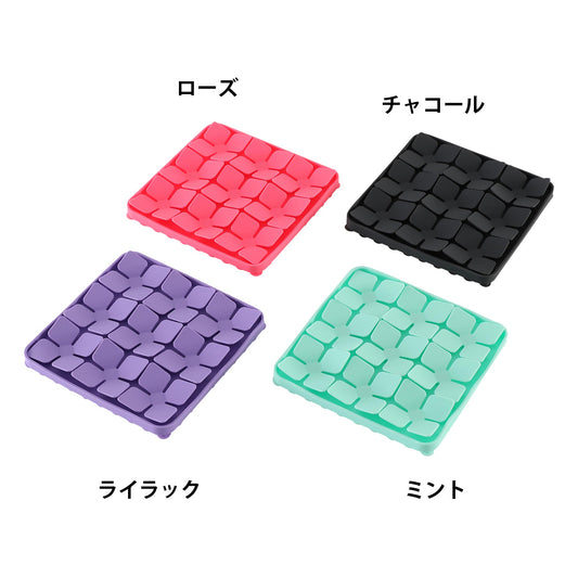 ループ　早食い防止&ストレス解消食器　スナフマット　リーフ